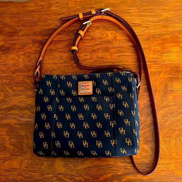 Dooney & Bourke Bags Dooney Bourke Small Crossbody Bag Poshmark